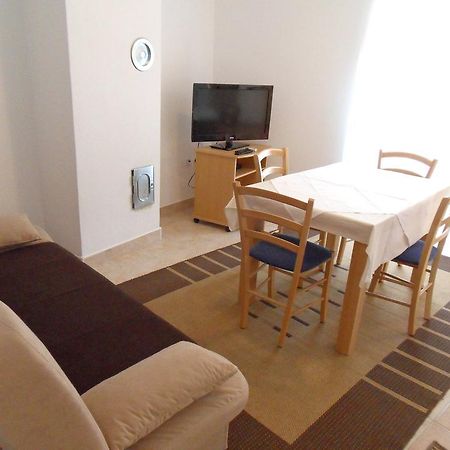 Apartments Petricevic 2 Селце Екстер'єр фото