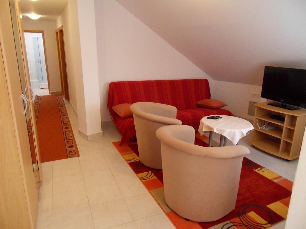 Apartments Petricevic 2 Селце Номер фото