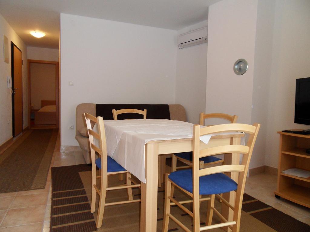 Apartments Petricevic 2 Селце Екстер'єр фото
