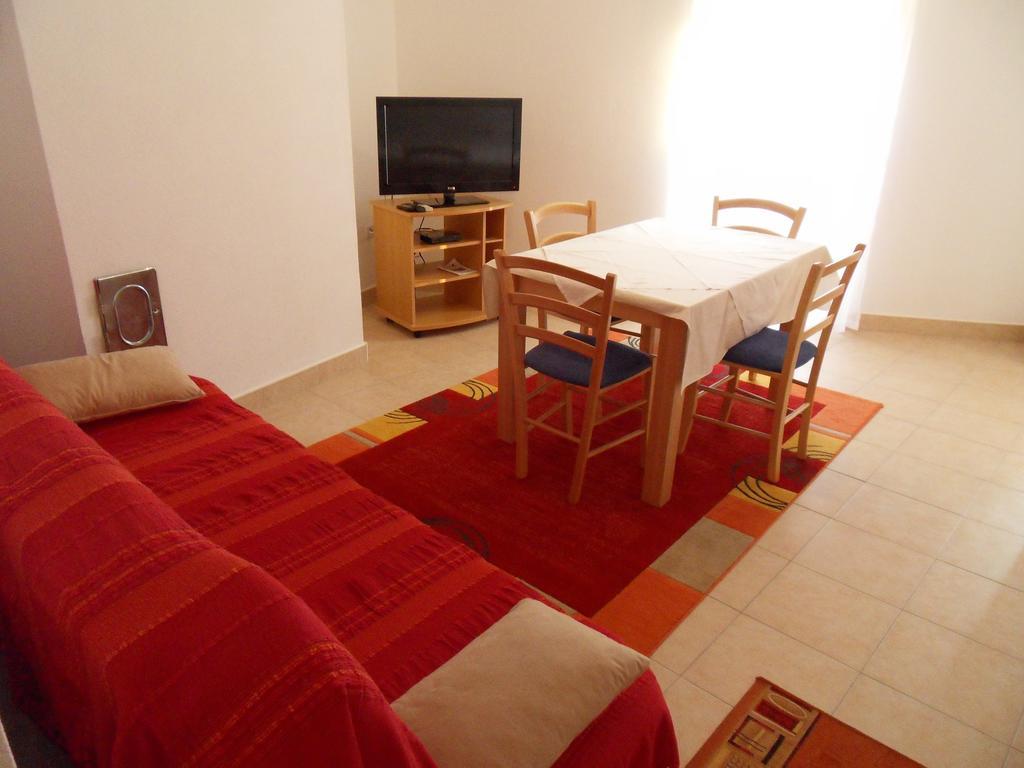 Apartments Petricevic 2 Селце Екстер'єр фото